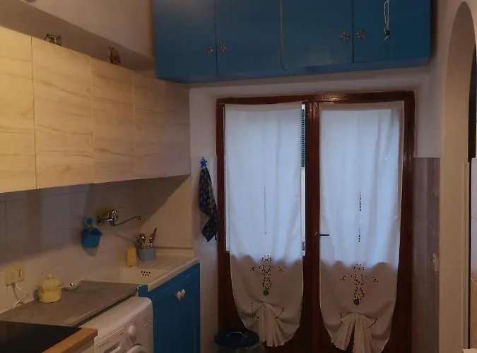 Vanessa Paradise Isola D'elba